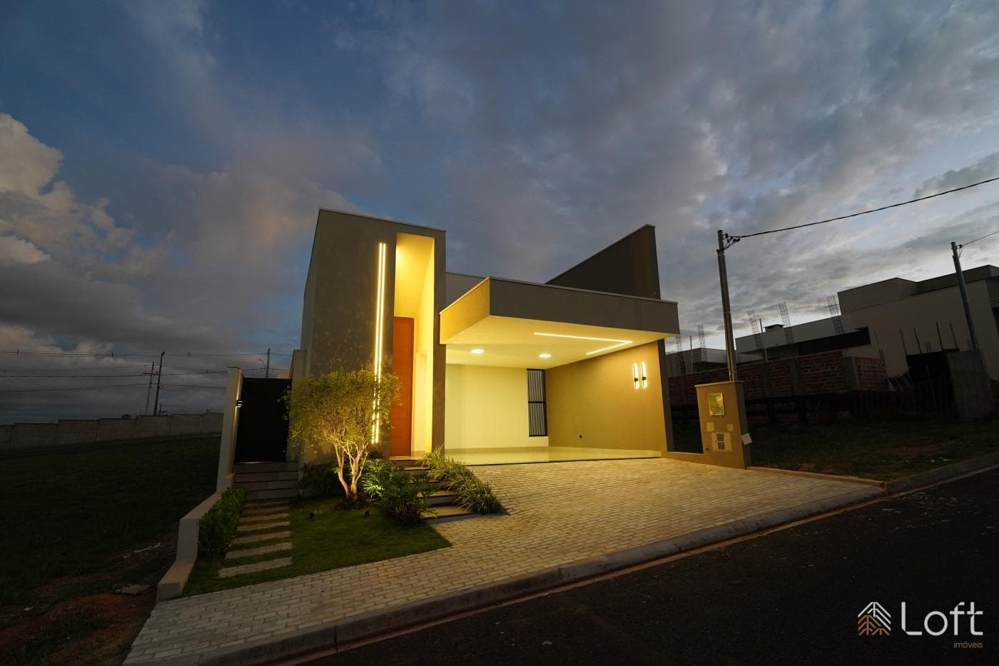 Casa em Condomínio à venda — Condomínio Residencial Portinari II
